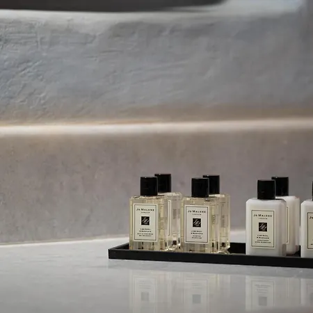 Madame Kalitsi Cozy * Φηρά