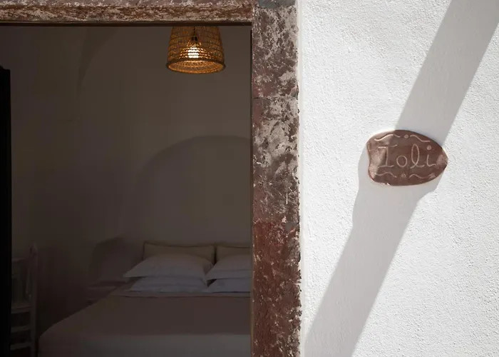 شقة Madame Kalitsi Cozy ثيرا