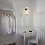 Madame Kalitsi Cozy סנטוריני